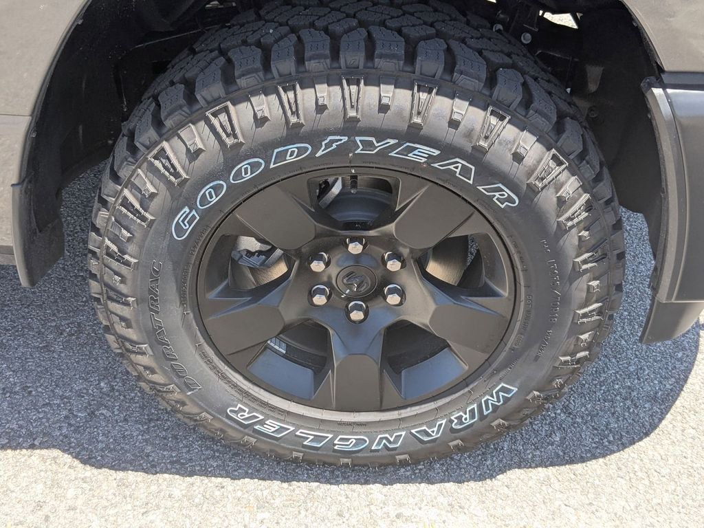 2026 RAM Ram 1500 RAM 1500 WARLOCK CREW CAB 4X4 5'7' BOX