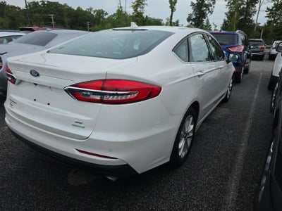 2020 Ford Fusion SE