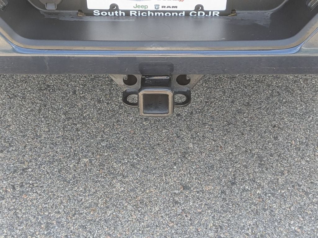 2020 Chevrolet Silverado 1500 2WD Crew Cab Standard Bed Custom