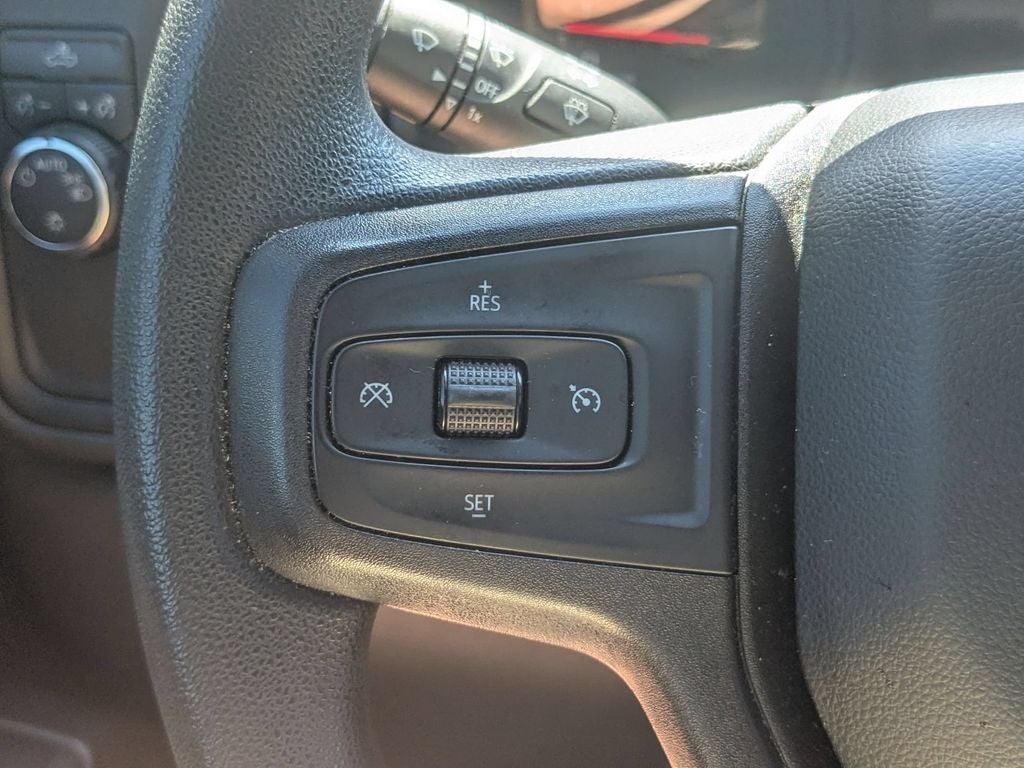 2020 Chevrolet Silverado 1500 2WD Crew Cab Standard Bed Custom