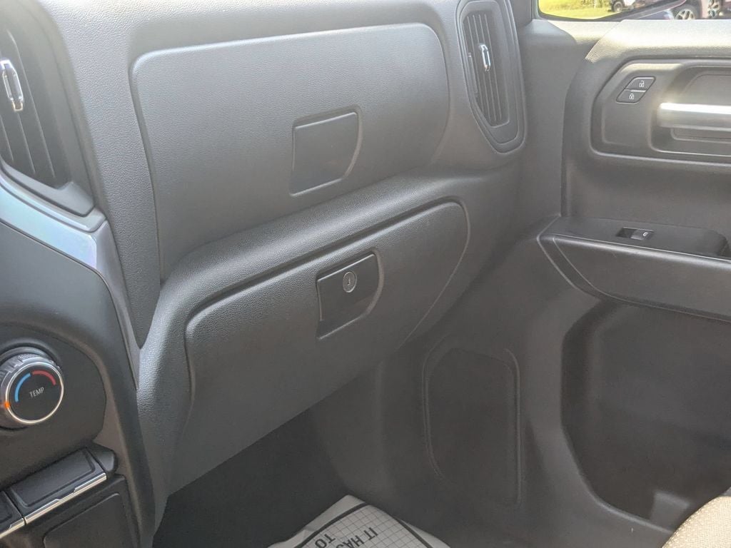 2020 Chevrolet Silverado 1500 2WD Crew Cab Standard Bed Custom