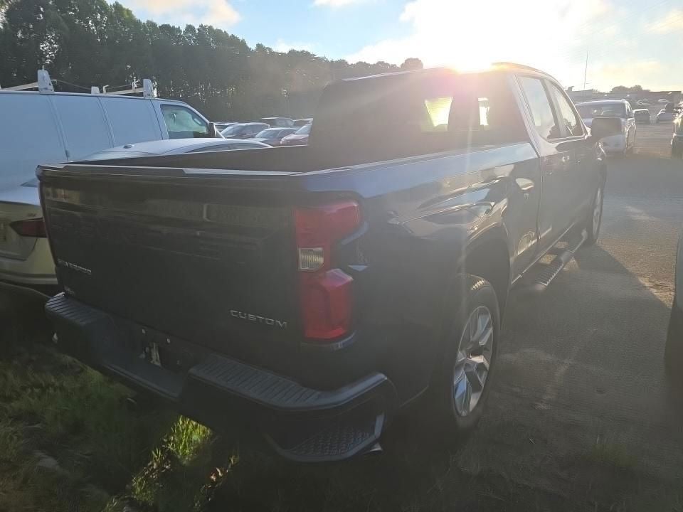 2020 Chevrolet Silverado 1500 2WD Crew Cab Standard Bed Custom