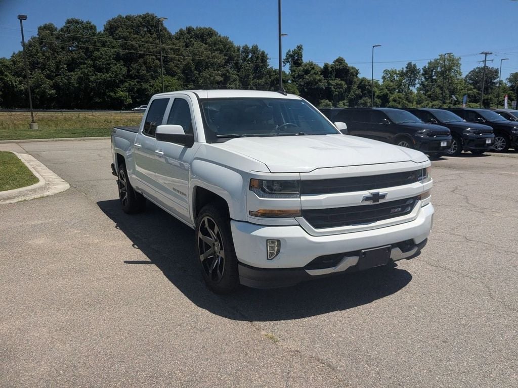 2018 Chevrolet Silverado 1500 2LT