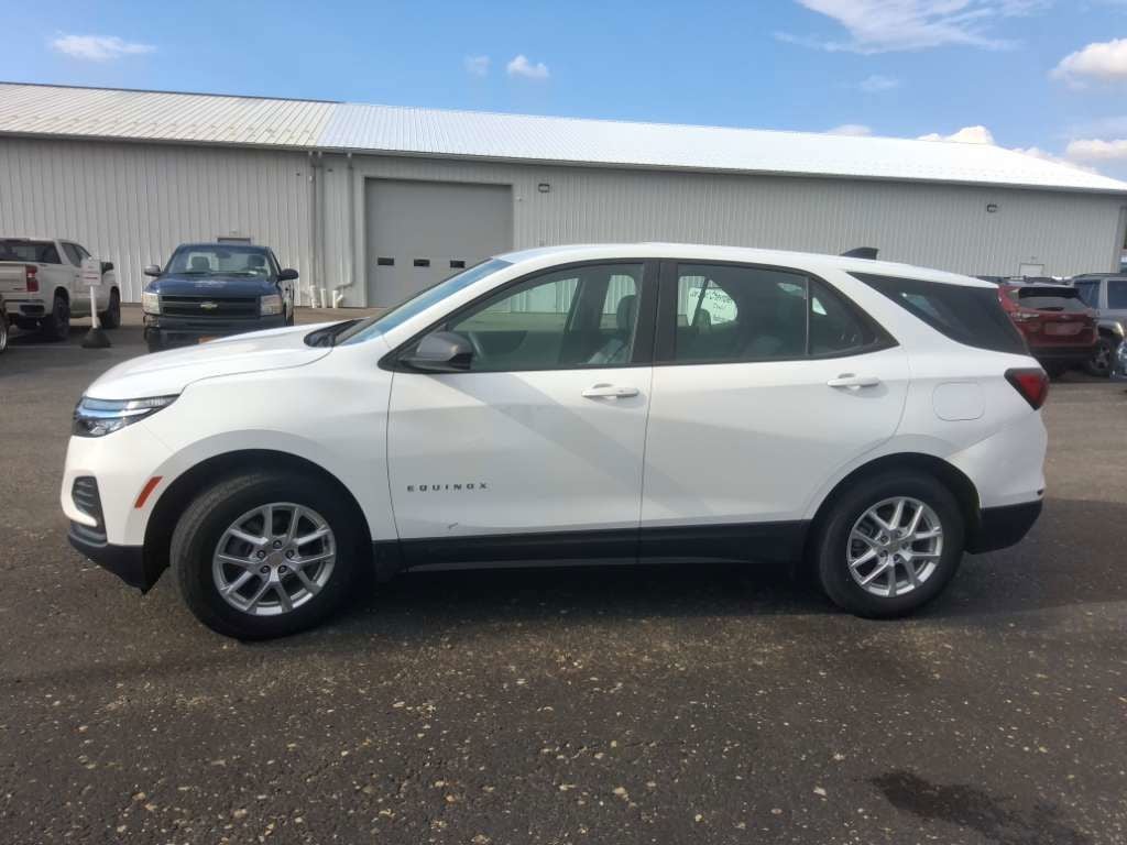 2024 Chevrolet Equinox FWD LS