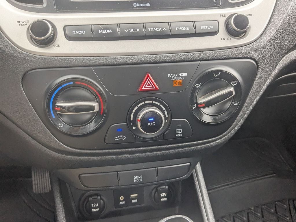 2019 Hyundai Accent SE