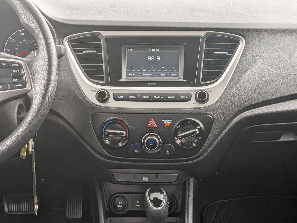 2019 Hyundai Accent SE