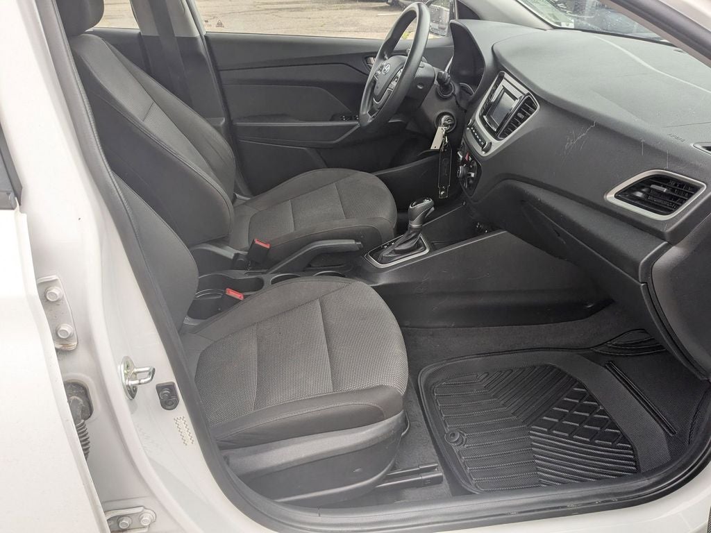 2019 Hyundai Accent SE