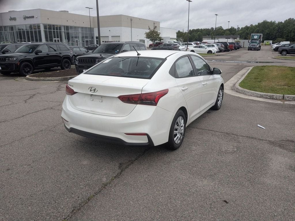 2019 Hyundai Accent SE