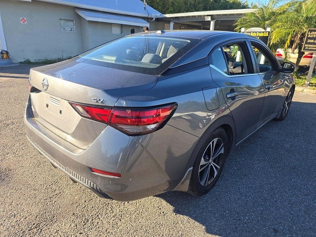 2021 Nissan Sentra SV Xtronic CVT