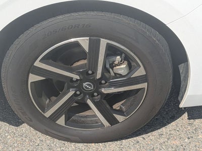 2024 Nissan Sentra SV Xtronic CVT