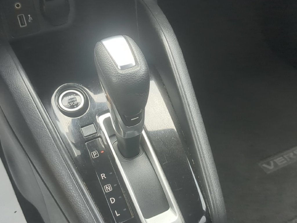 2021 Nissan Versa SV Xtronic CVT