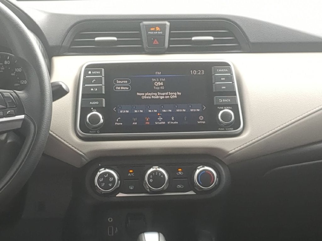 2021 Nissan Versa SV Xtronic CVT
