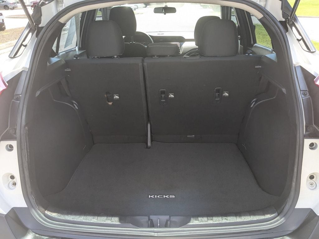2019 Nissan Kicks SV