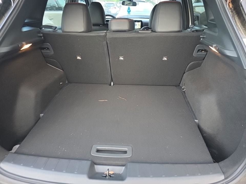 2025 Nissan Kicks SR FWD