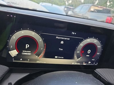 2025 Nissan Kicks SR FWD