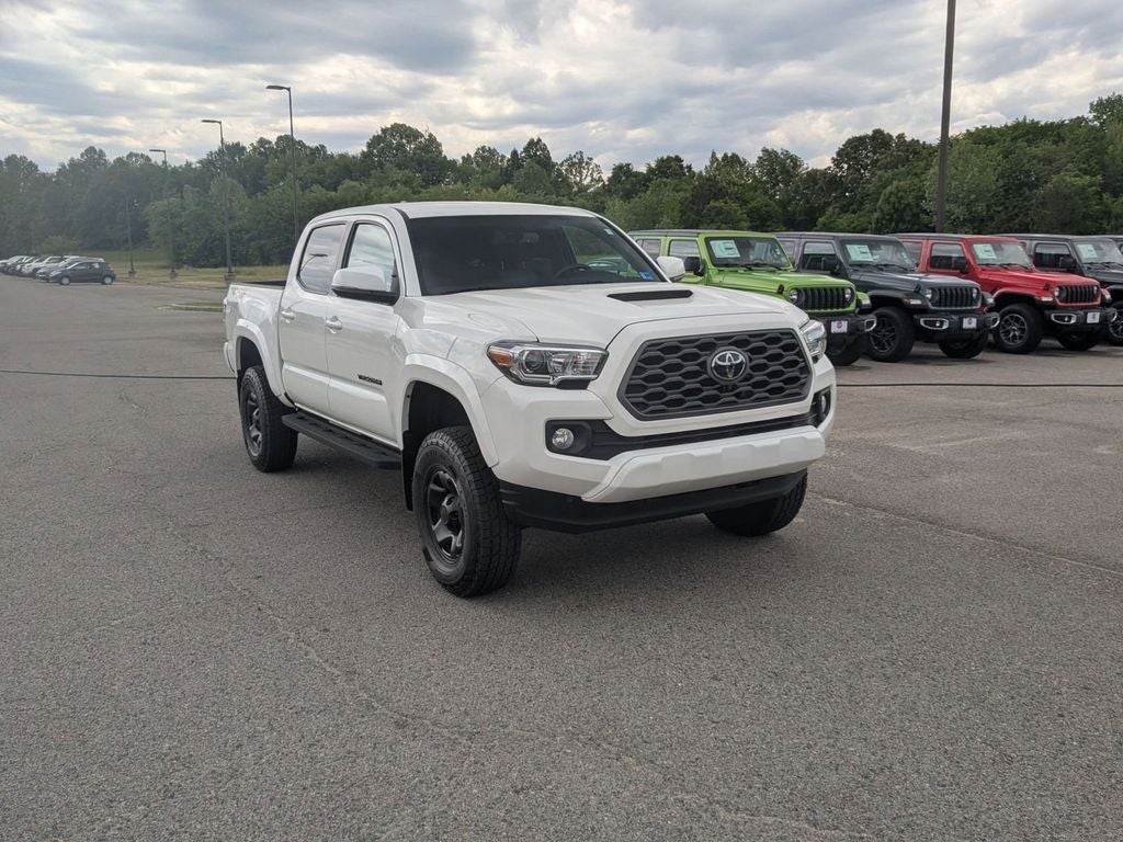 2022 Toyota Tacoma TRD Sport