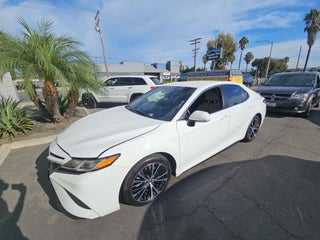 2018 Toyota Camry SE