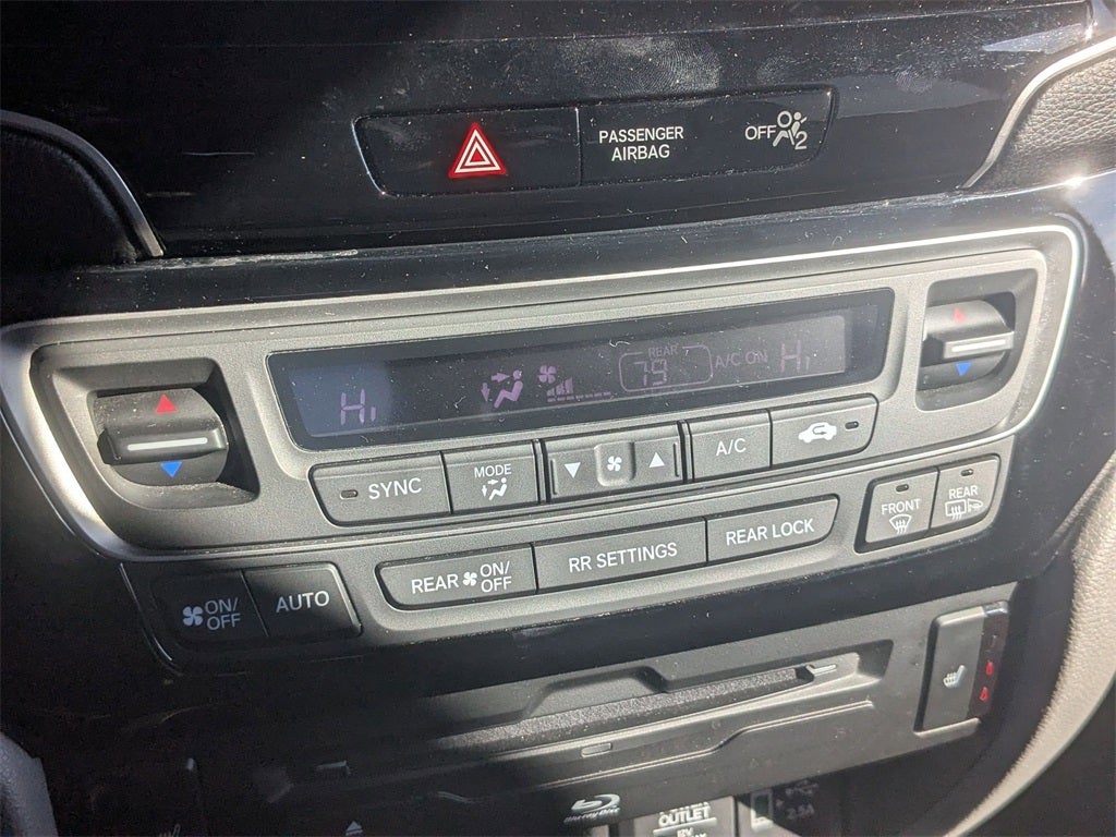 2022 Honda Pilot AWD Touring 7 Passenger