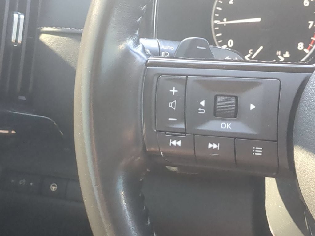 2022 Nissan Pathfinder SV 4WD