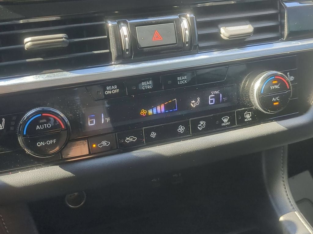 2022 Nissan Pathfinder SV 4WD