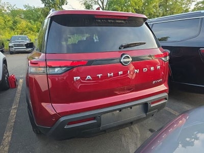 2022 Nissan Pathfinder SV 4WD