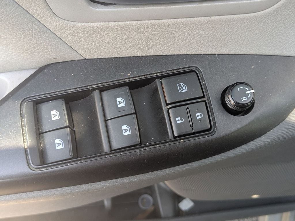 2018 Toyota Sienna LE 7 Passenger