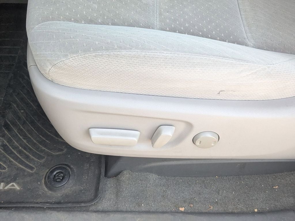 2018 Toyota Sienna LE 7 Passenger