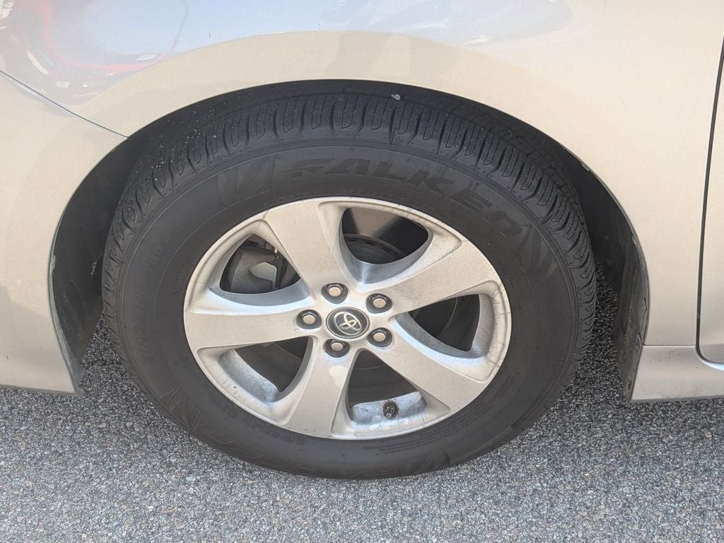 2018 Toyota Sienna LE 7 Passenger