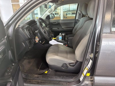 2016 Toyota Tacoma SR