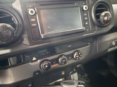 2016 Toyota Tacoma SR