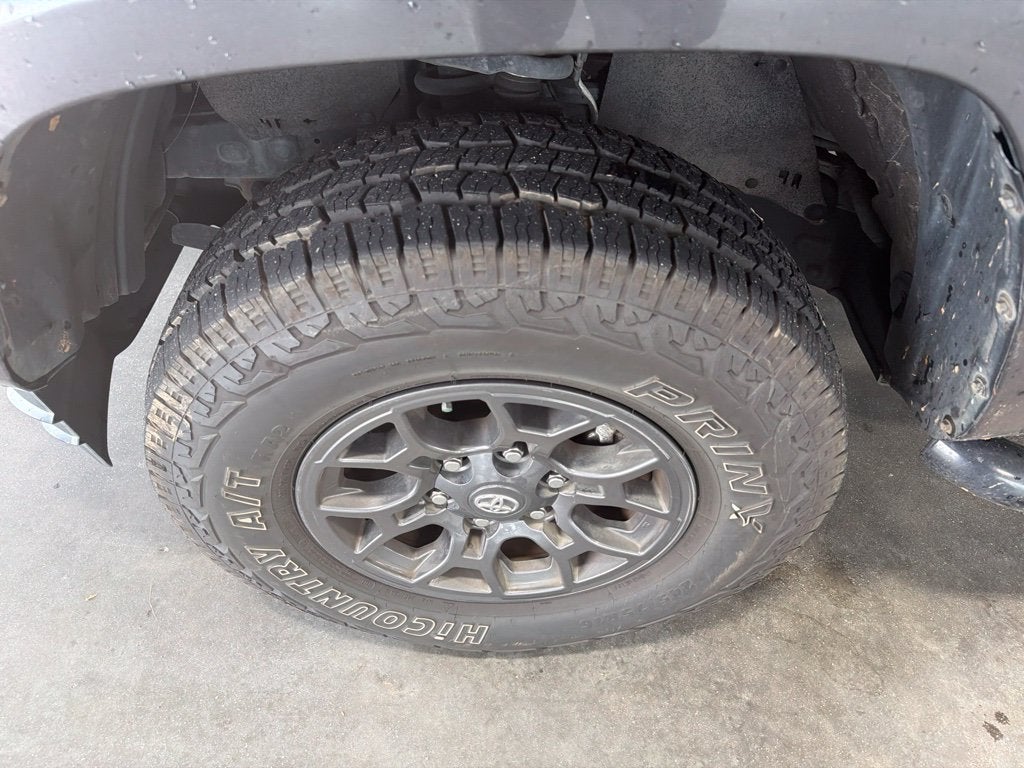 2016 Toyota Tacoma SR