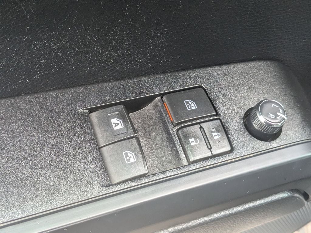 2016 Toyota Tacoma SR