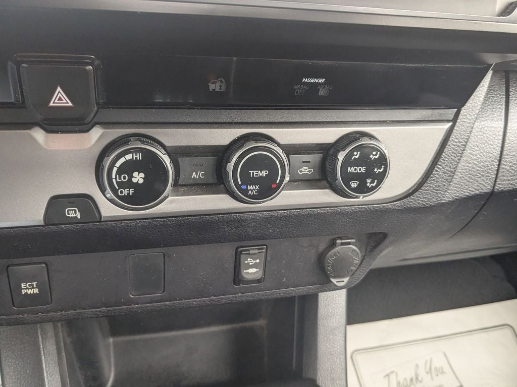 2016 Toyota Tacoma SR