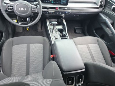 2025 Kia Sorento LX