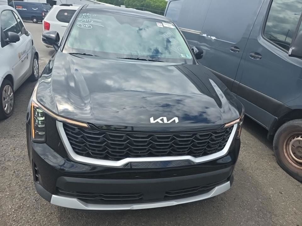2025 Kia Sorento LX