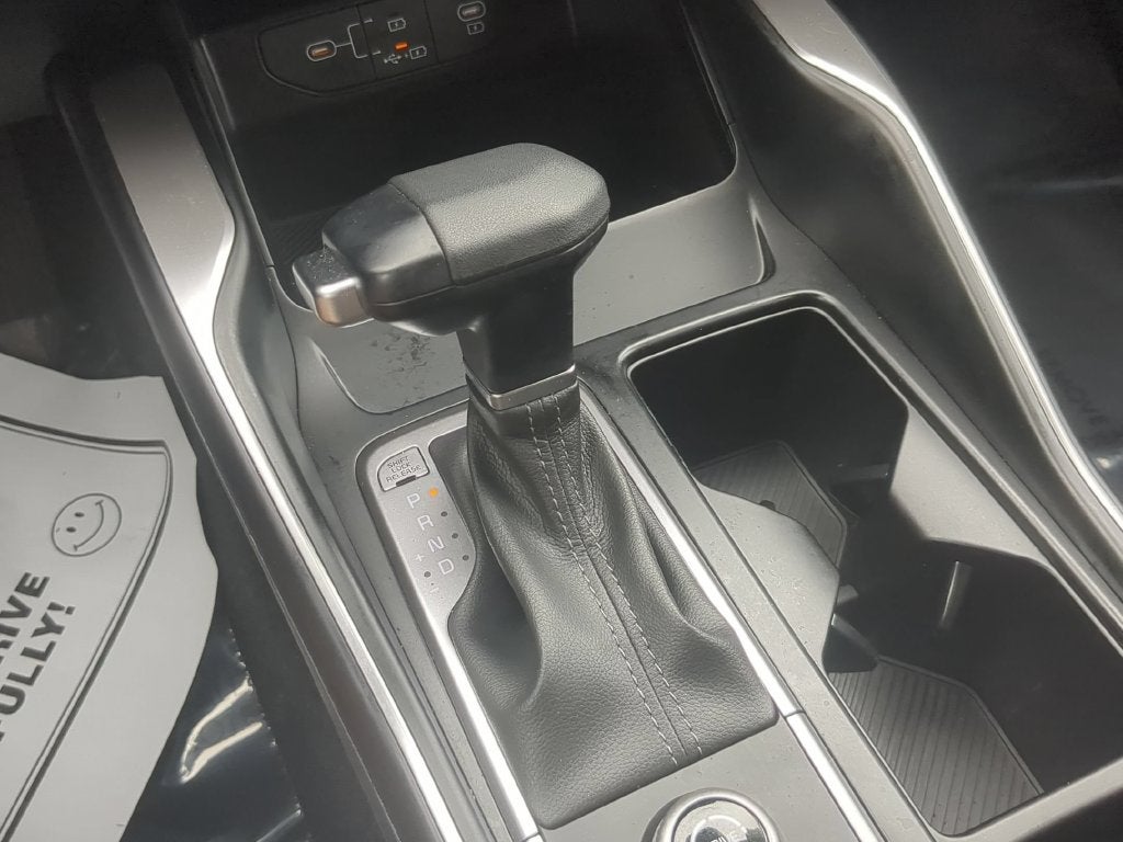 2025 Kia Sorento LX
