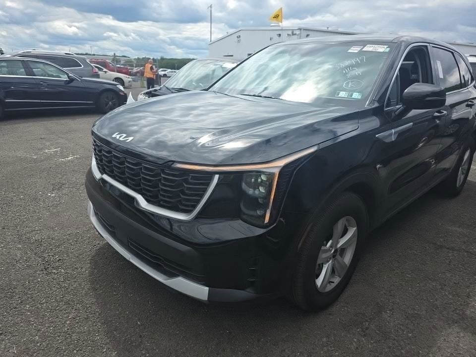 2025 Kia Sorento LX