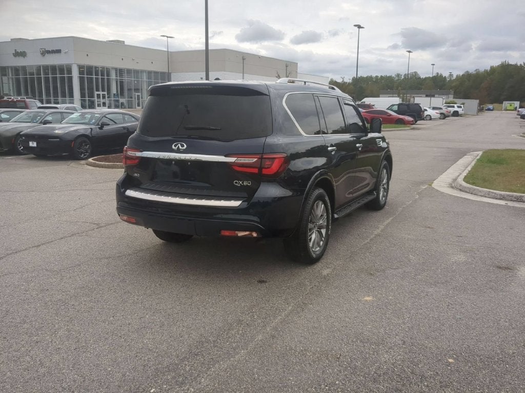 2021 INFINITI QX80 LUXE AWD