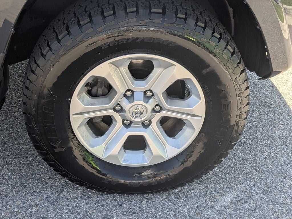 2024 Toyota 4Runner SR5