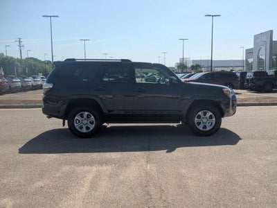 2024 Toyota 4Runner SR5