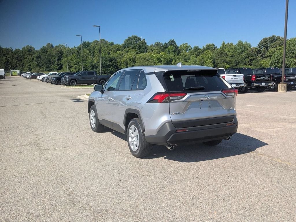 2025 Toyota RAV4 LE