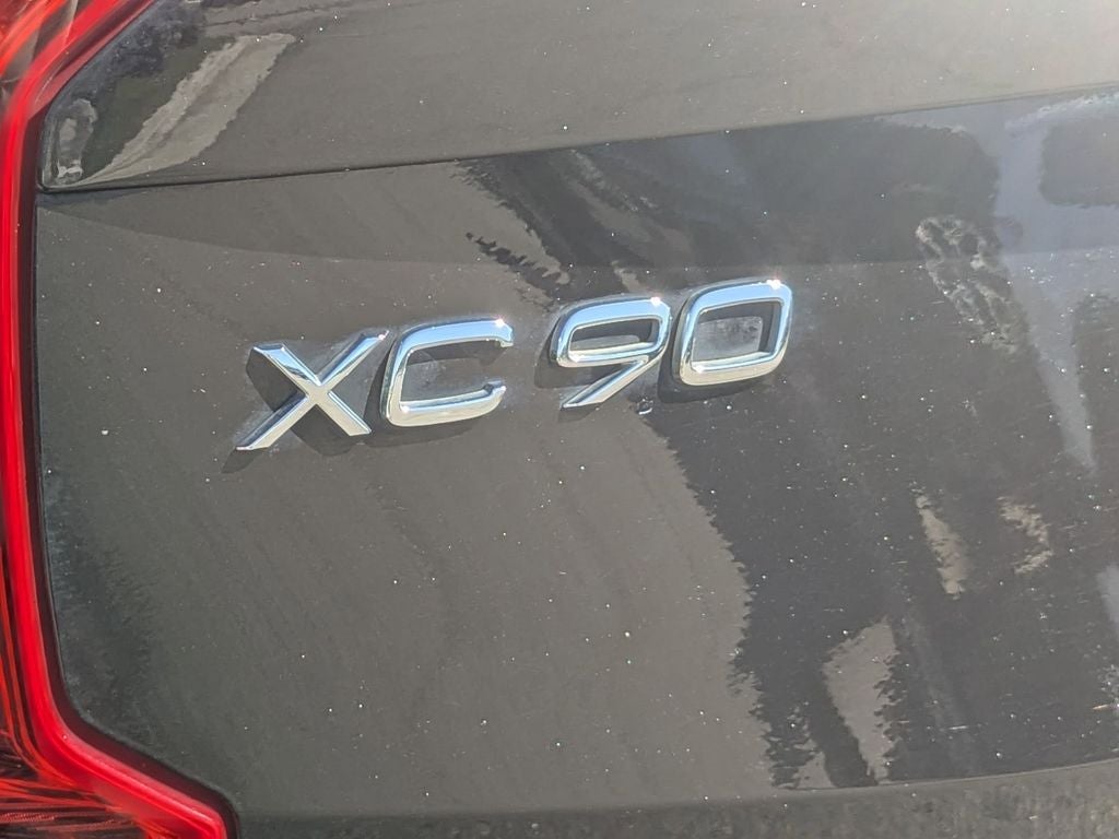 2021 Volvo XC90 T6 Momentum 7 Passenger