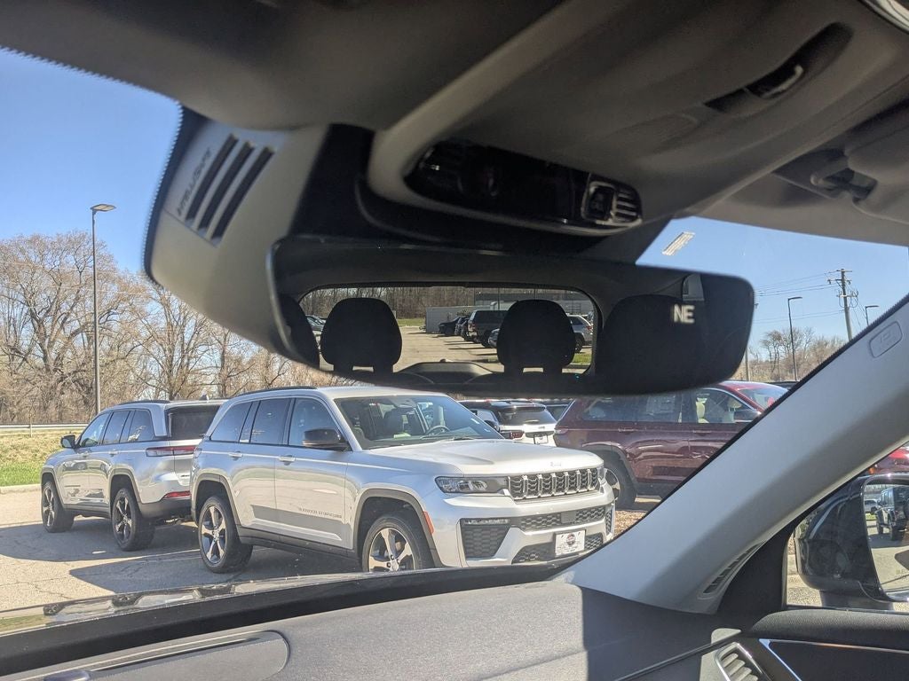 2021 Volvo XC90 T6 Momentum 7 Passenger