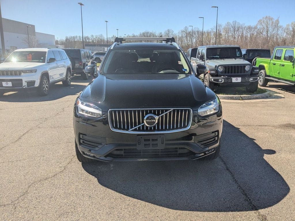 2021 Volvo XC90 T6 Momentum 7 Passenger