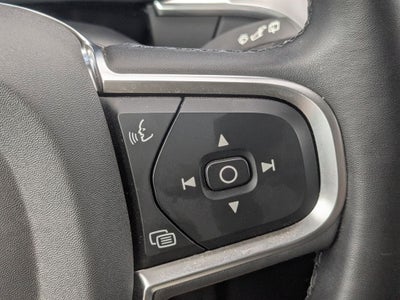 2025 Volvo XC60 B5 Core