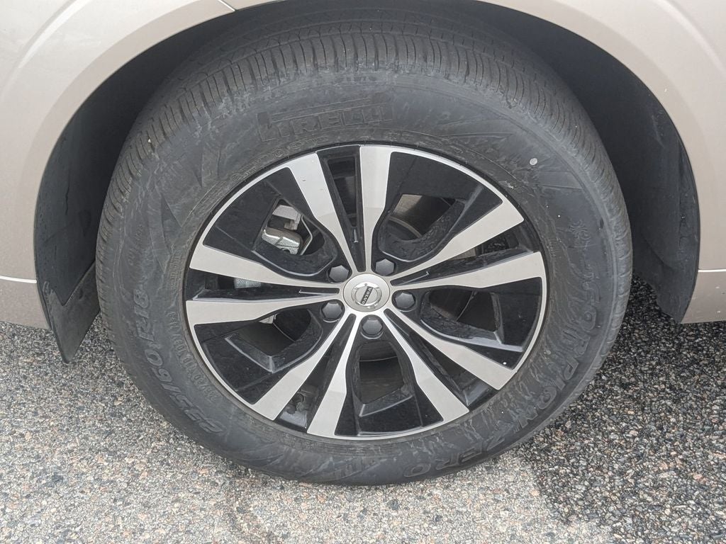 2025 Volvo XC60 B5 Core
