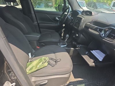 2022 Jeep Renegade Altitude 4x4