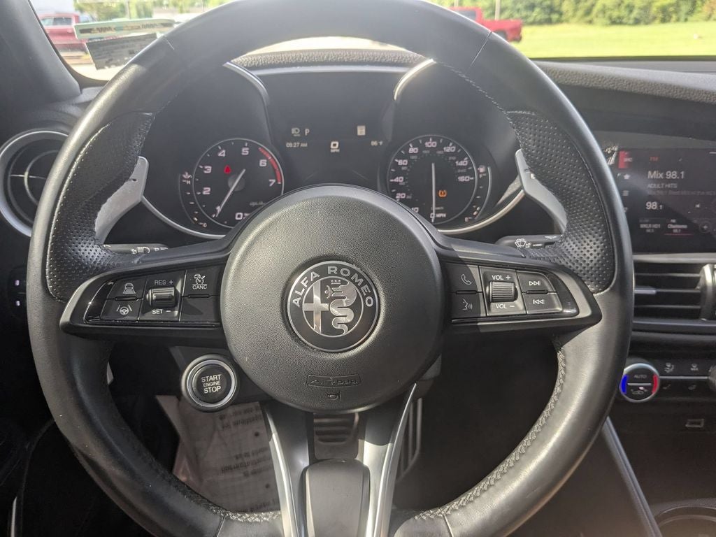 2023 Alfa Romeo Giulia Veloce AWD