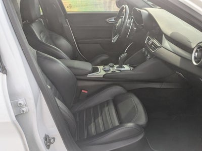 2023 Alfa Romeo Giulia Veloce AWD